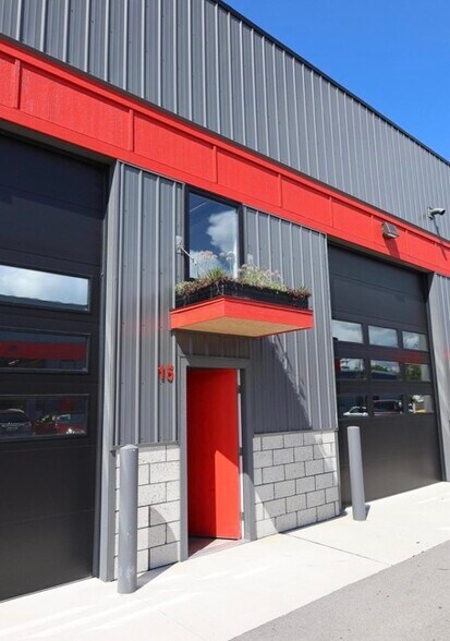 815 Verhoeks St, Grand Haven, MI for sale - Building Photo - Image 3 of 22