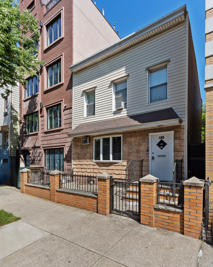 185 Devoe St, Brooklyn, NY 11211 | LoopNet