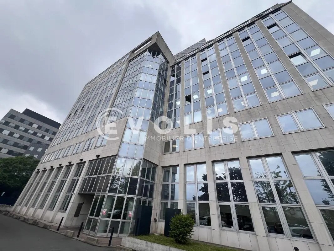 Office in Charenton-le-Pont for lease Building Photo- Image 1 of 30