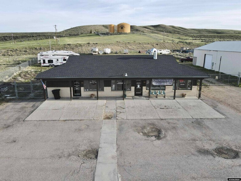 189 Diamondville Ave, Diamondville, WY 83116