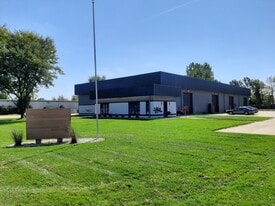 4307 Wyland Dr, Elkhart IN - Warehouse