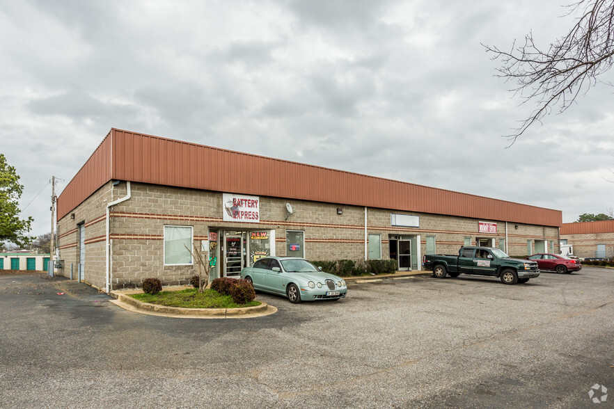 4200 Lamar Ave, Memphis, TN for lease - Building Photo - Image 3 of 16