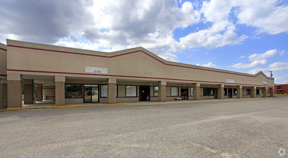 951 Prim Ave, Graceville, FL for lease - Primary Photo - Image 1 of 6