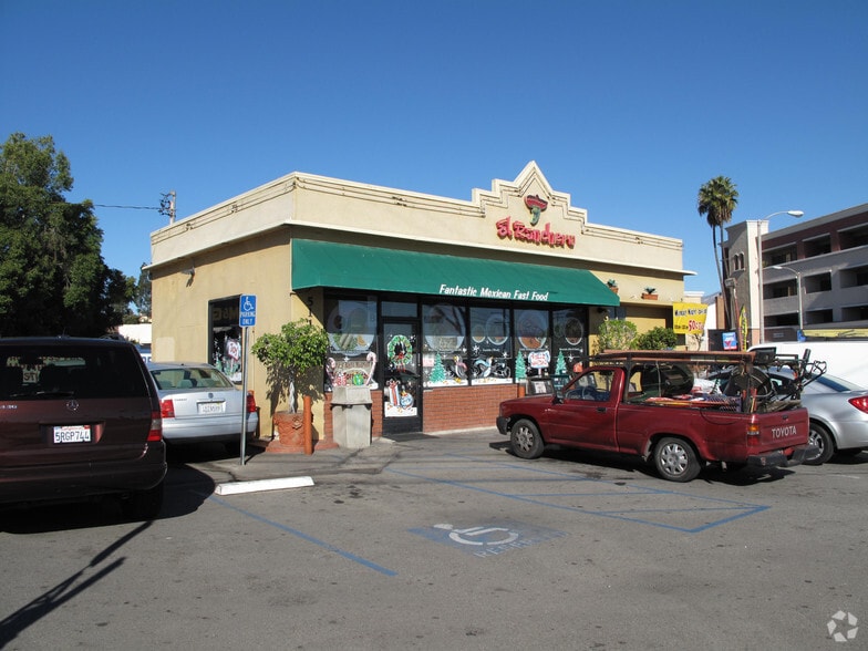 511 S Garfield Ave, Alhambra, CA for lease - Primary Photo - Image 1 of 15