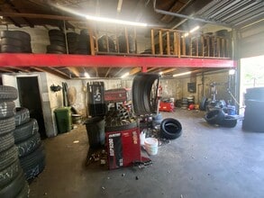 900 25th St, West Palm Beach, FL for lease Building Photo- Image 2 of 20