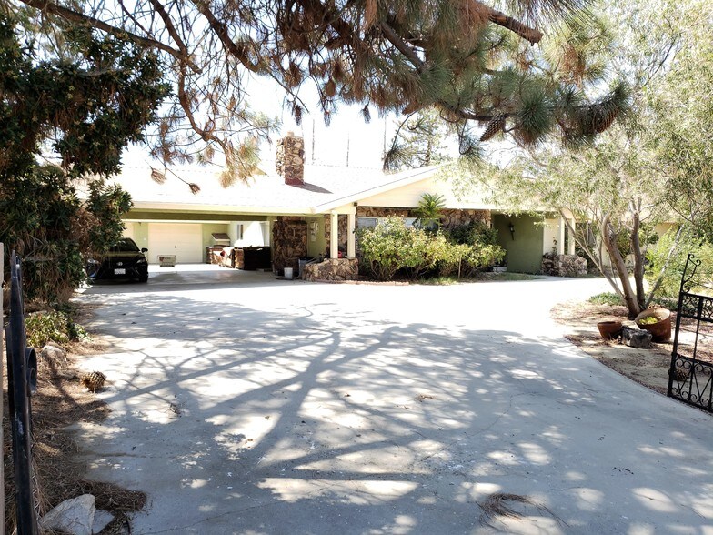 35349 80th St E, Littlerock, CA 93543