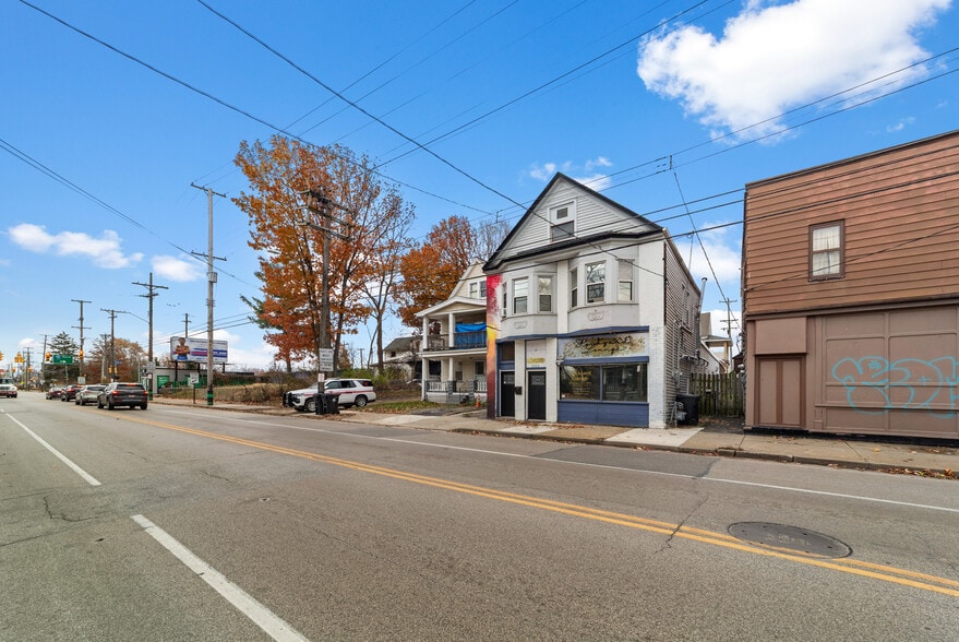 5915 Denison Ave, Cleveland, OH for sale - Building Photo - Image 2 of 47