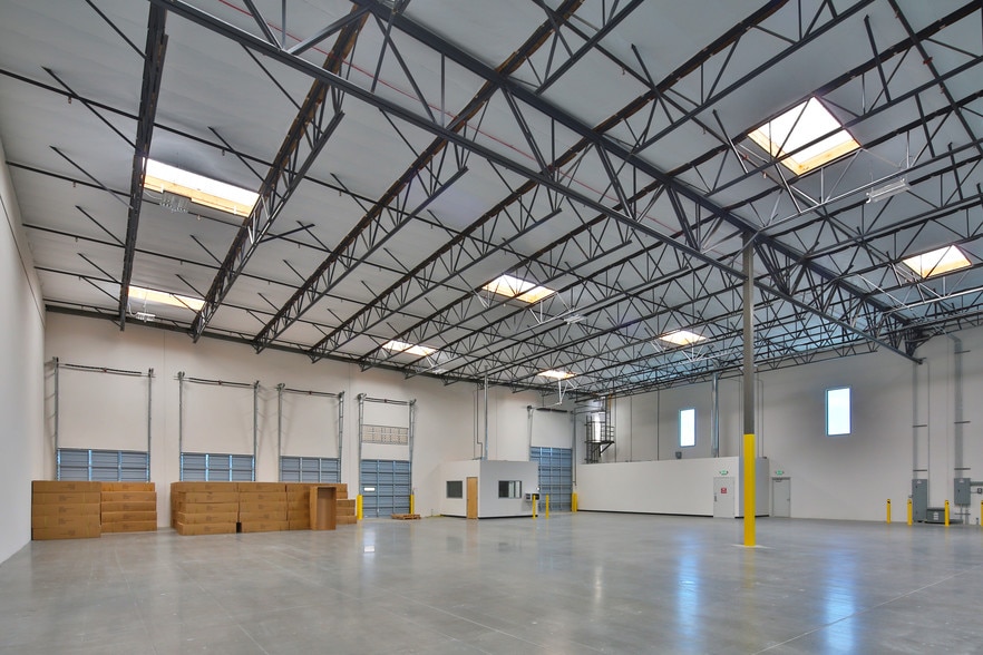 1900 Alessandro Blvd, Riverside, CA for lease - Interior Photo - Image 3 of 6