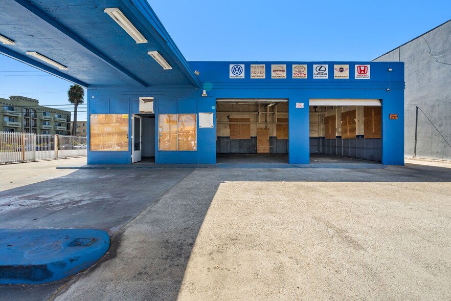 11708 W Pico Blvd, Los Angeles, CA for sale - Building Photo - Image 3 of 20