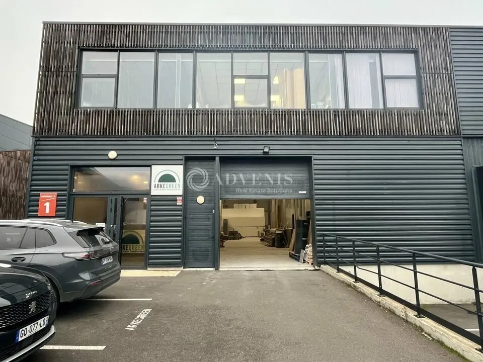Flex in Cormeilles-en-Parisis for lease Building Photo- Image 1 of 11