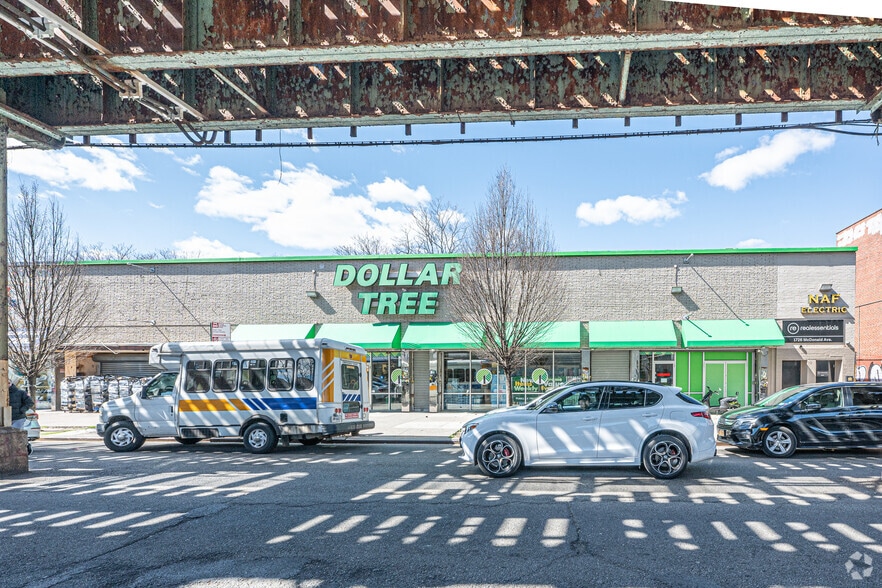 1726-1734 McDonald Ave, Brooklyn, NY for lease - Building Photo - Image 3 of 4
