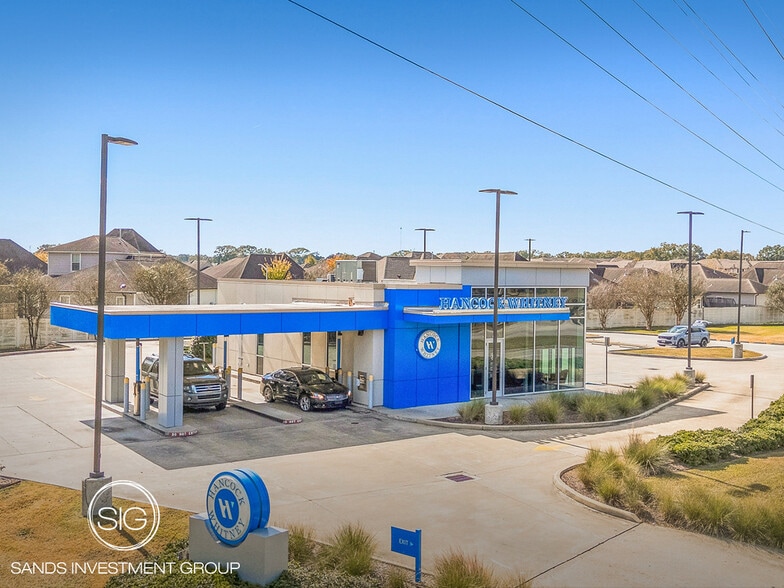 329 W Pont Des Mouton Rd, Lafayette, LA for sale - Building Photo - Image 1 of 5