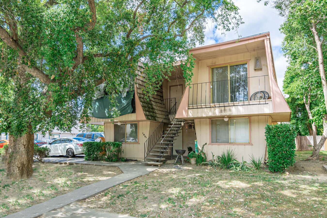 1421 Drake Dr, Davis, CA 95616