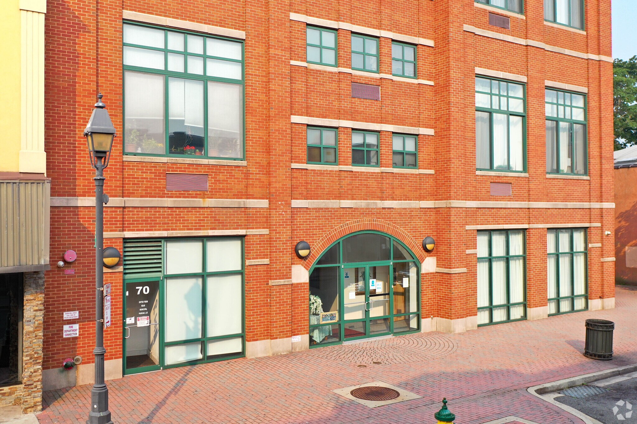 70 S Main St, Freeport, NY 11520 Retail for Sale