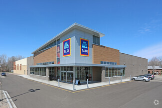 More details for 10985 Ulysses St NE, Blaine, MN - Retail for Lease