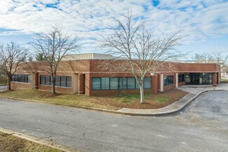 More details for 8219 Town Center Dr, Nottingham, MD - Flex for Lease