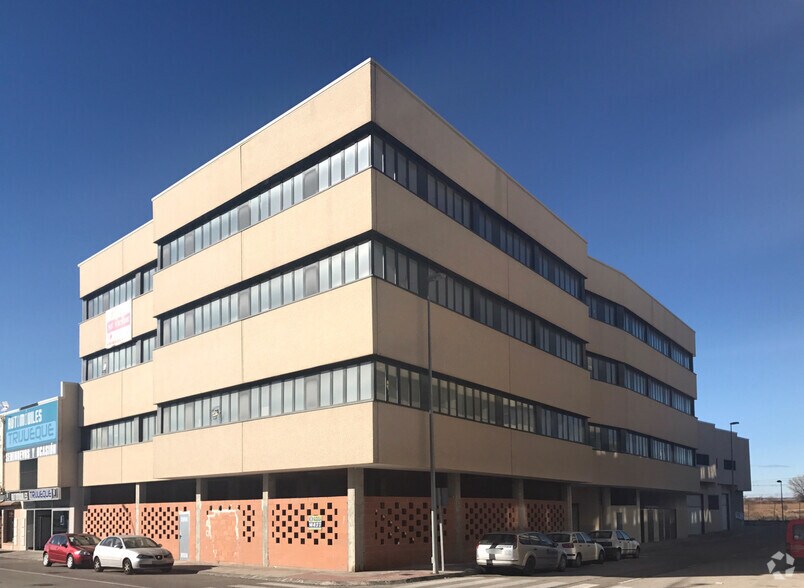 Calle Francisco Aritio, 136, Guadalajara, Guadalajara for sale - Primary Photo - Image 1 of 1