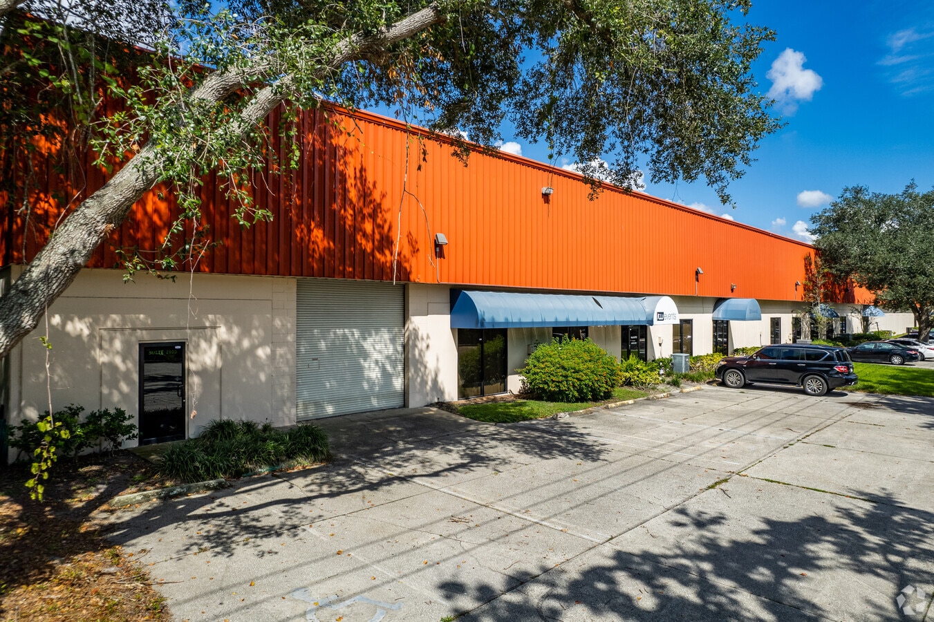 1075 Florida Central Pky, Longwood, FL 32750