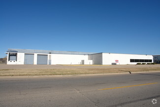 More details for 2118 W Harry St, Wichita, KS - Industrial for Lease