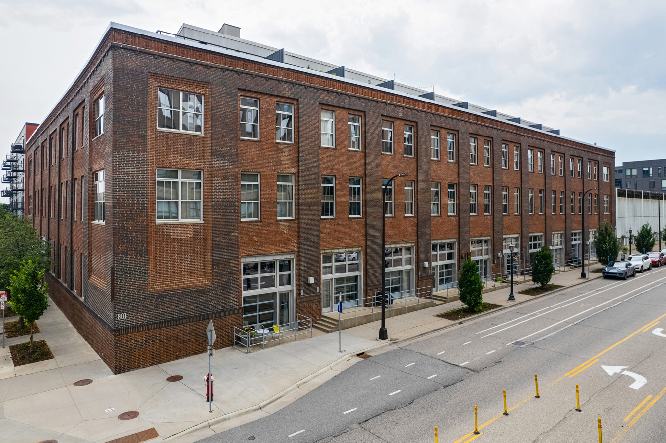 Warehouse District (Minneapolis) Commercial Real Estate for Sale 