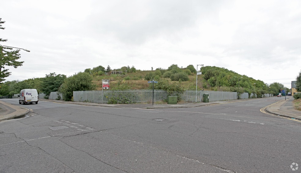 Alpine Way, London for sale - Building Photo - Image 1 of 2