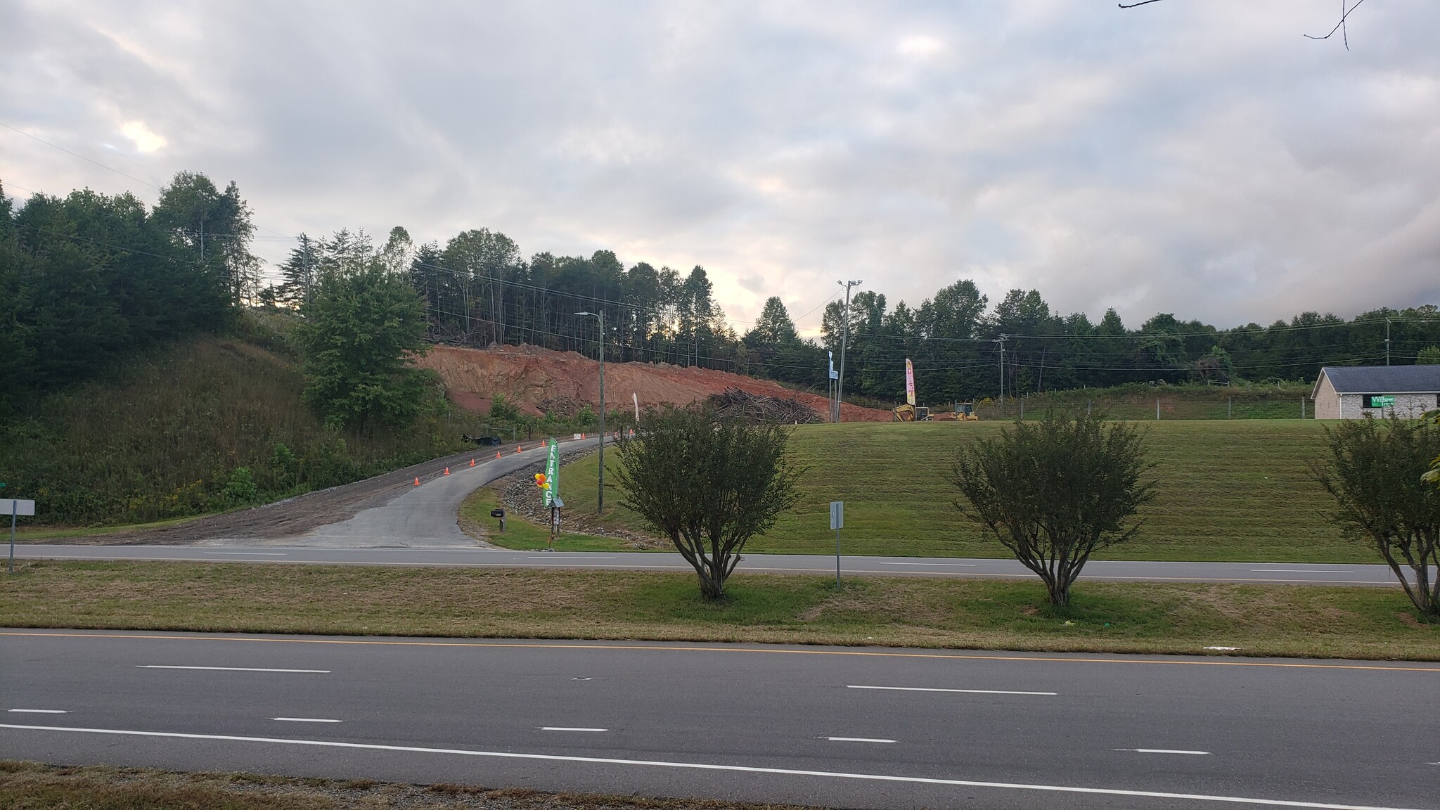 Old Beary Trl, Mount Airy, NC for sale Primary Photo- Image 1 of 1