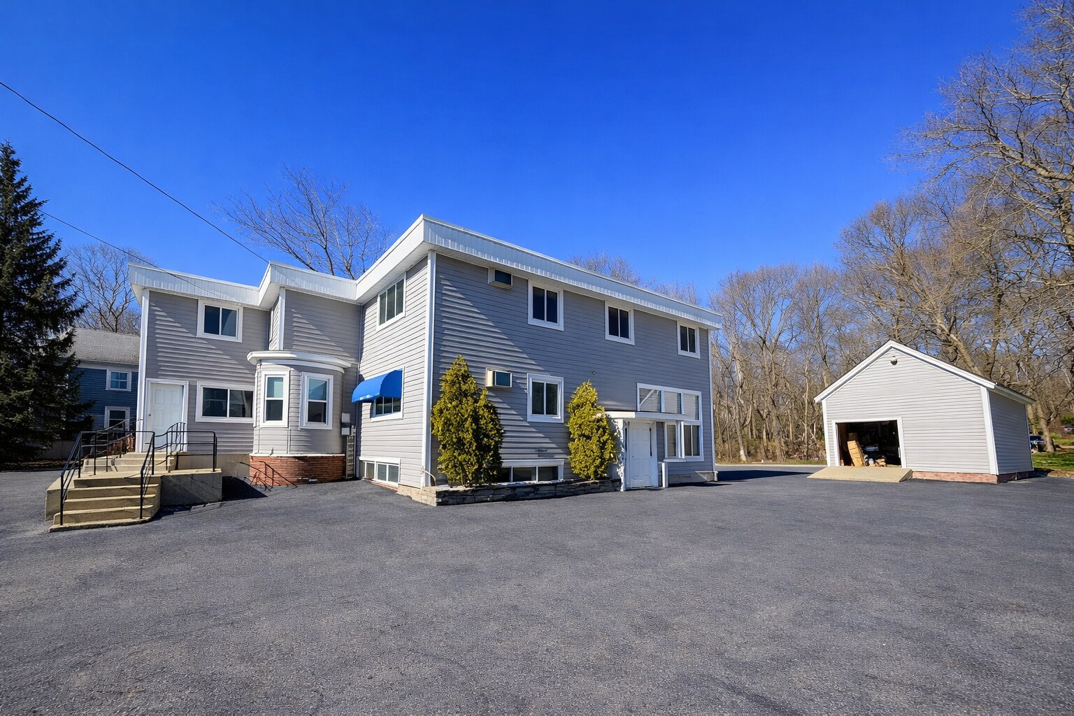 152 Forbes St, Riverside, RI for sale Primary Photo- Image 1 of 9