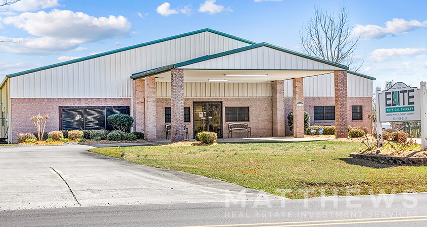 711 Hall St, Wiggins, MS for sale Building Photo- Image 1 of 1