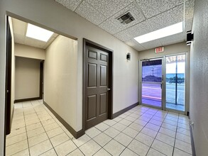 7205 Bandera Rd, San Antonio, TX for lease Building Photo- Image 1 of 14