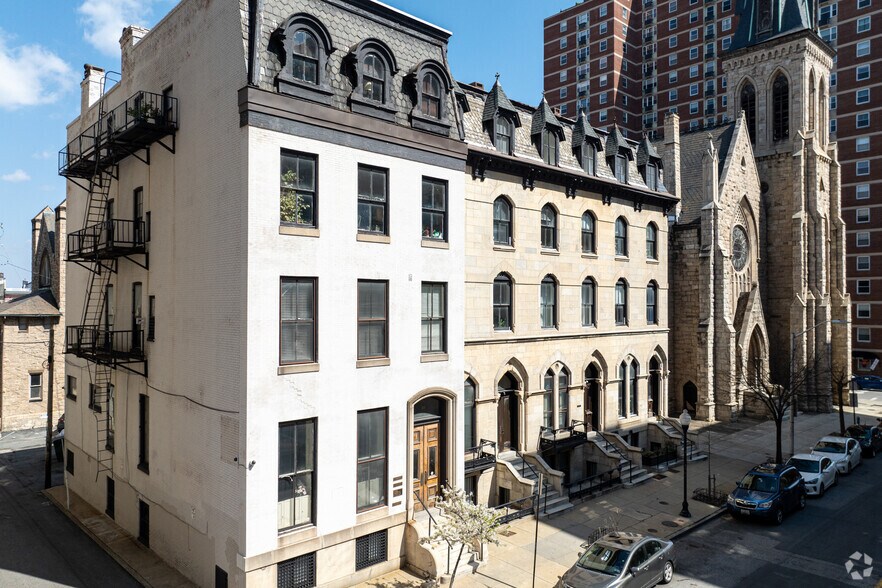 10 E Chase St, Baltimore, MD for sale - Building Photo - Image 1 of 1