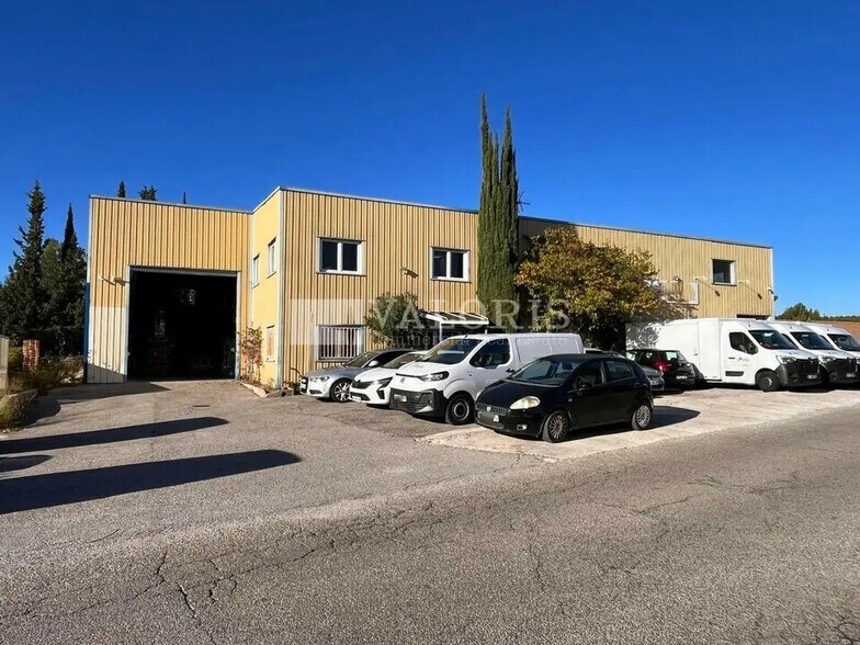 Flex in Velaux for lease - Building Photo - Image 2 of 12