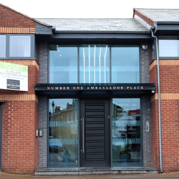 Stockport Rd, Altrincham for sale - Building Photo - Image 1 of 1