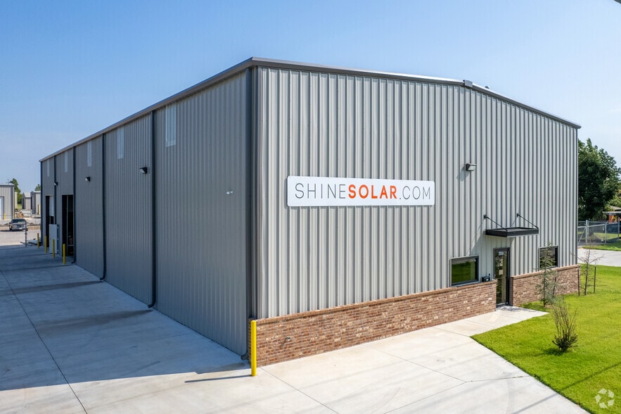 4495 SW 119th St, Oklahoma City, OK for lease - Building Photo - Image 3 of 4