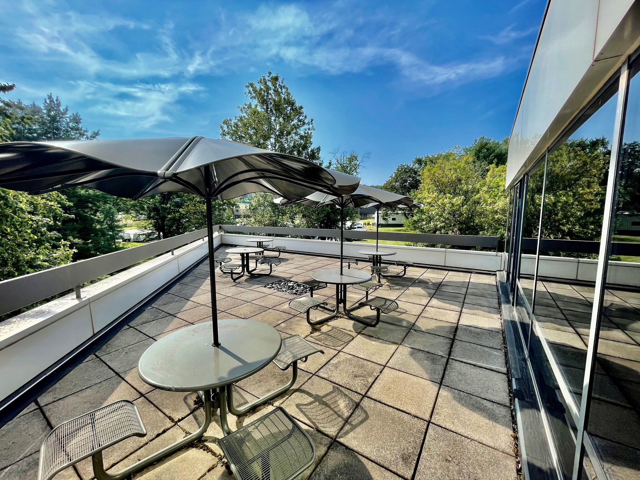 1180 W Swedesford Rd, Berwyn, PA for lease Interior Photo- Image 1 of 3