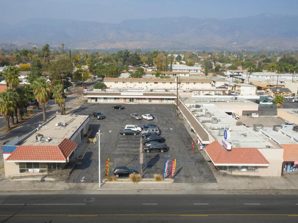 202-216 E Highland Ave, San Bernardino, CA 92404 | LoopNet