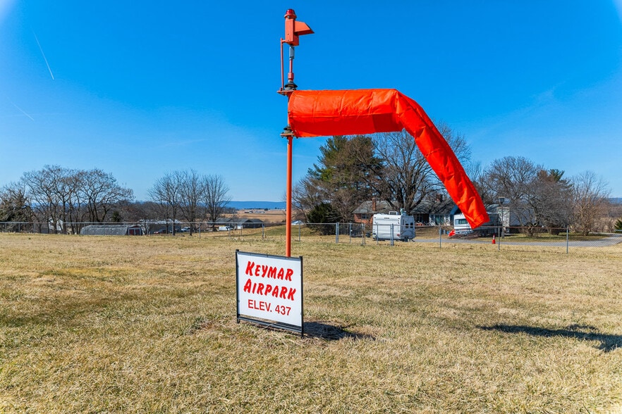 1585 Francis Scott Key Hwy, Keymar, MD 21757