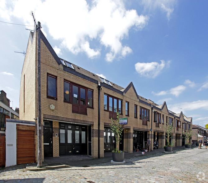 4-4G Shirland Mews, London for lease - Building Photo - Image 1 of 3