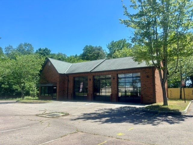 9215 Quioccasin Rd, Richmond, VA for lease Interior Photo- Image 1 of 3