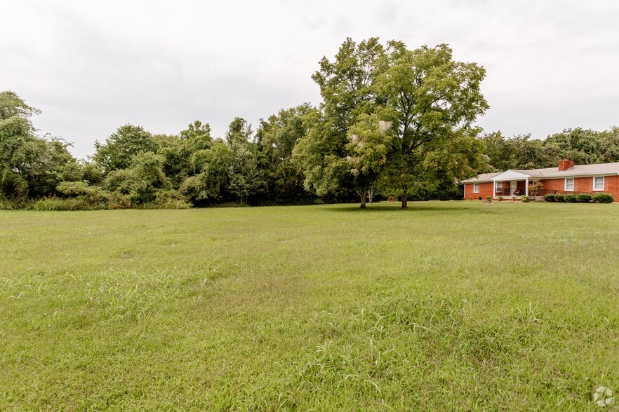 2 Meb Ct, Mount Juliet, TN for sale - Primary Photo - Image 1 of 1