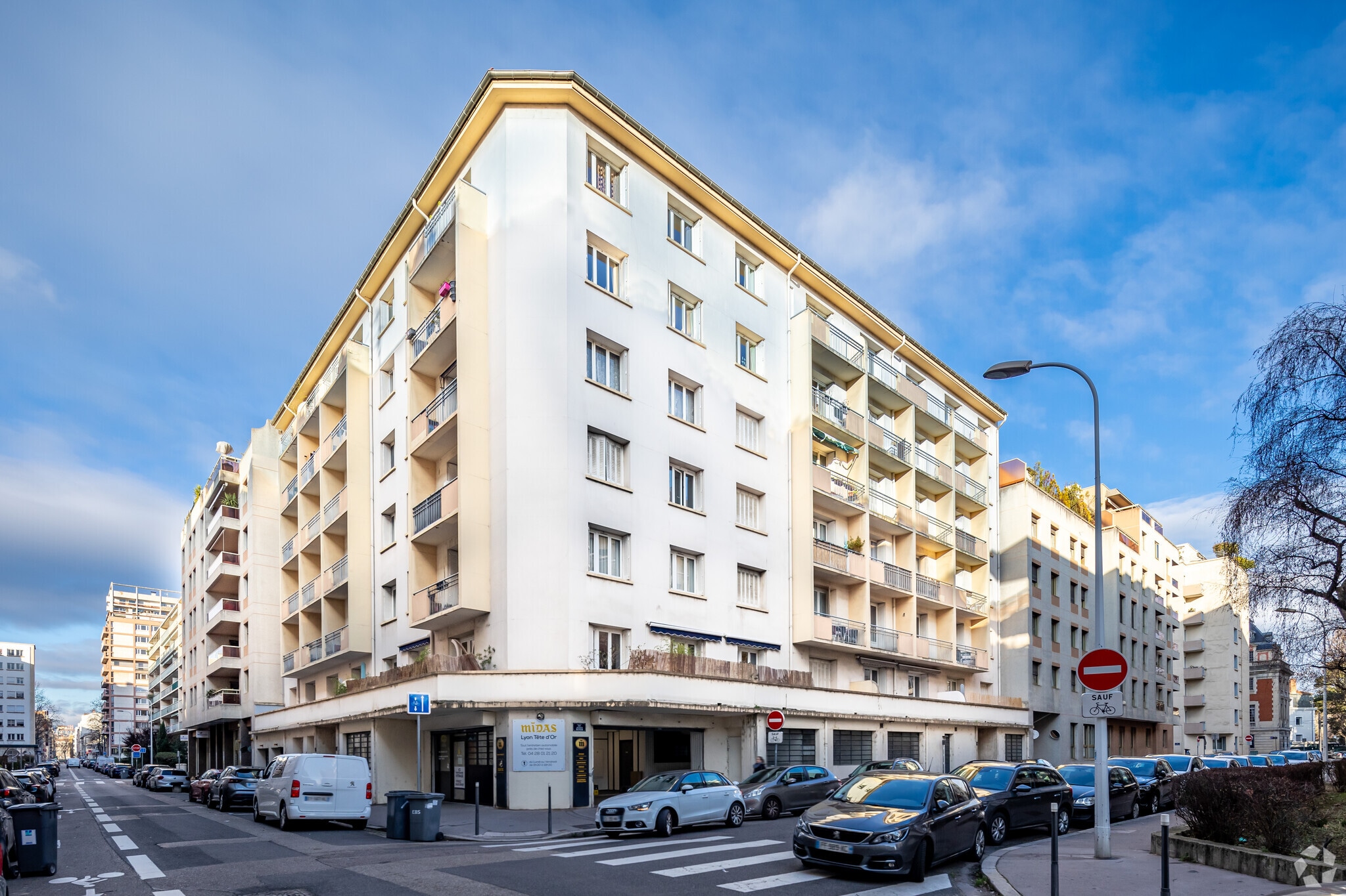 Multifamily in Lyon for sale Primary Photo- Image 1 of 5