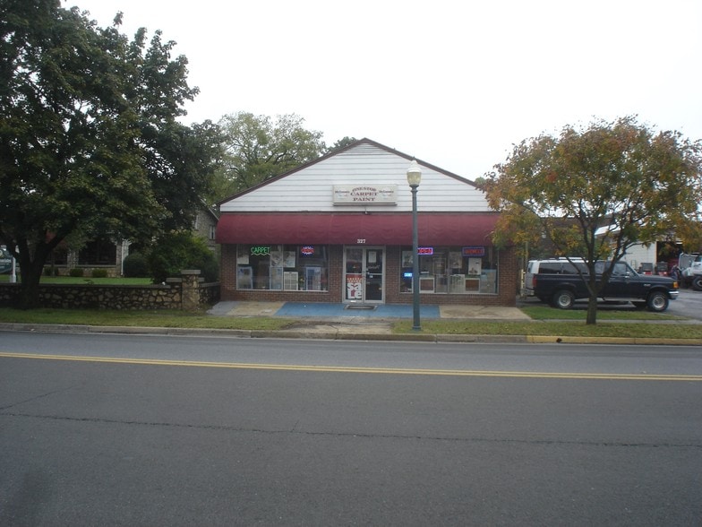 327 N Royal Ave, Front Royal, VA 22630