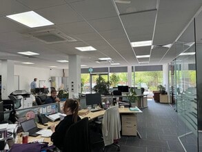 335 South Row, Milton Keynes for lease Interior Photo- Image 1 of 5