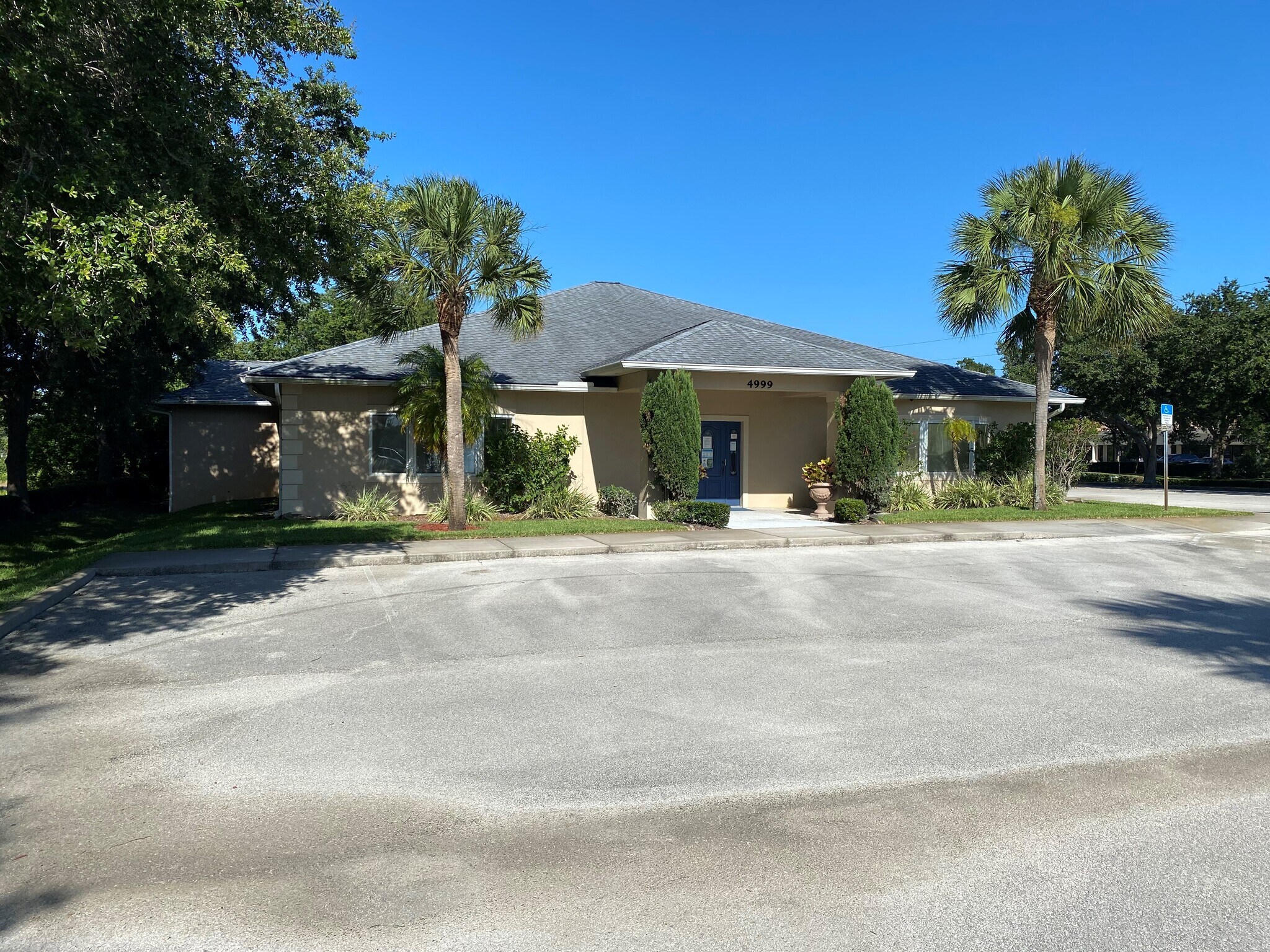 4999 N Wickham Rd, Melbourne, FL for sale Building Photo- Image 1 of 1