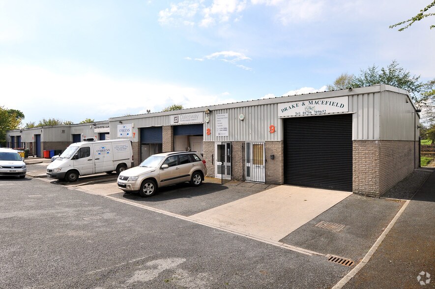 Keighley Rd, Skipton for lease - Building Photo - Image 2 of 7