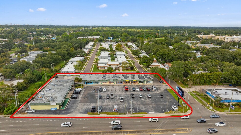 1300 E Bay Dr, Largo, FL for sale - Building Photo - Image 2 of 11