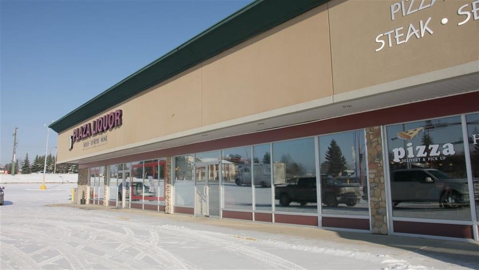 4341 50 St, Drayton Valley, AB for lease - Building Photo - Image 2 of 15