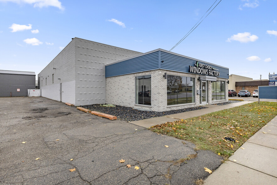 13050 Inkster Rd, Redford, MI for lease - Building Photo - Image 2 of 47