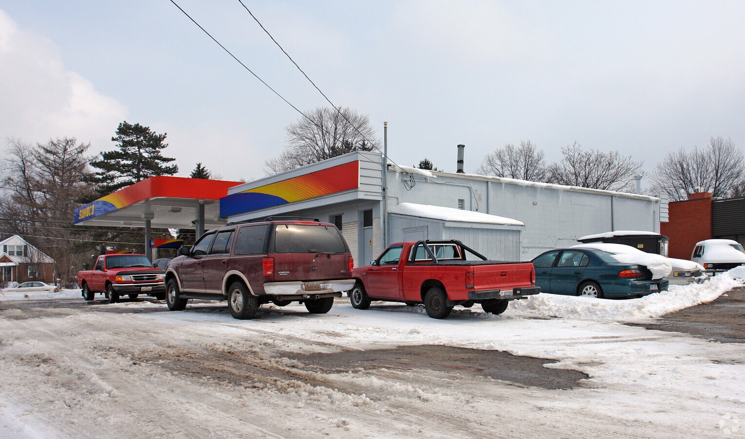 1550 W Market St, Akron, OH 44313