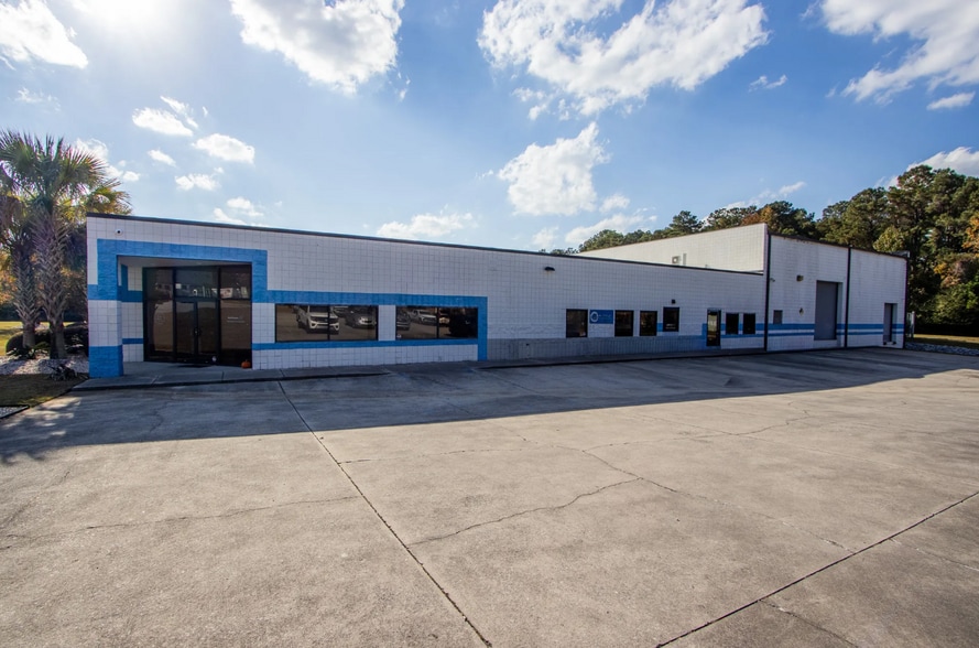 104 Vantage Point Dr, West Columbia, SC for lease - Building Photo - Image 2 of 16