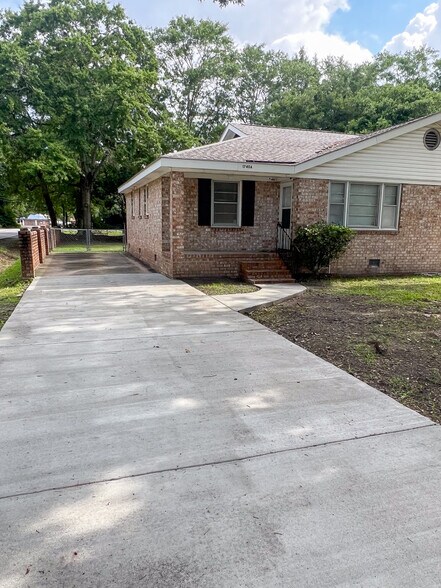 1740 Pinecrest Rd, Charleston, SC for sale - Building Photo - Image 3 of 12